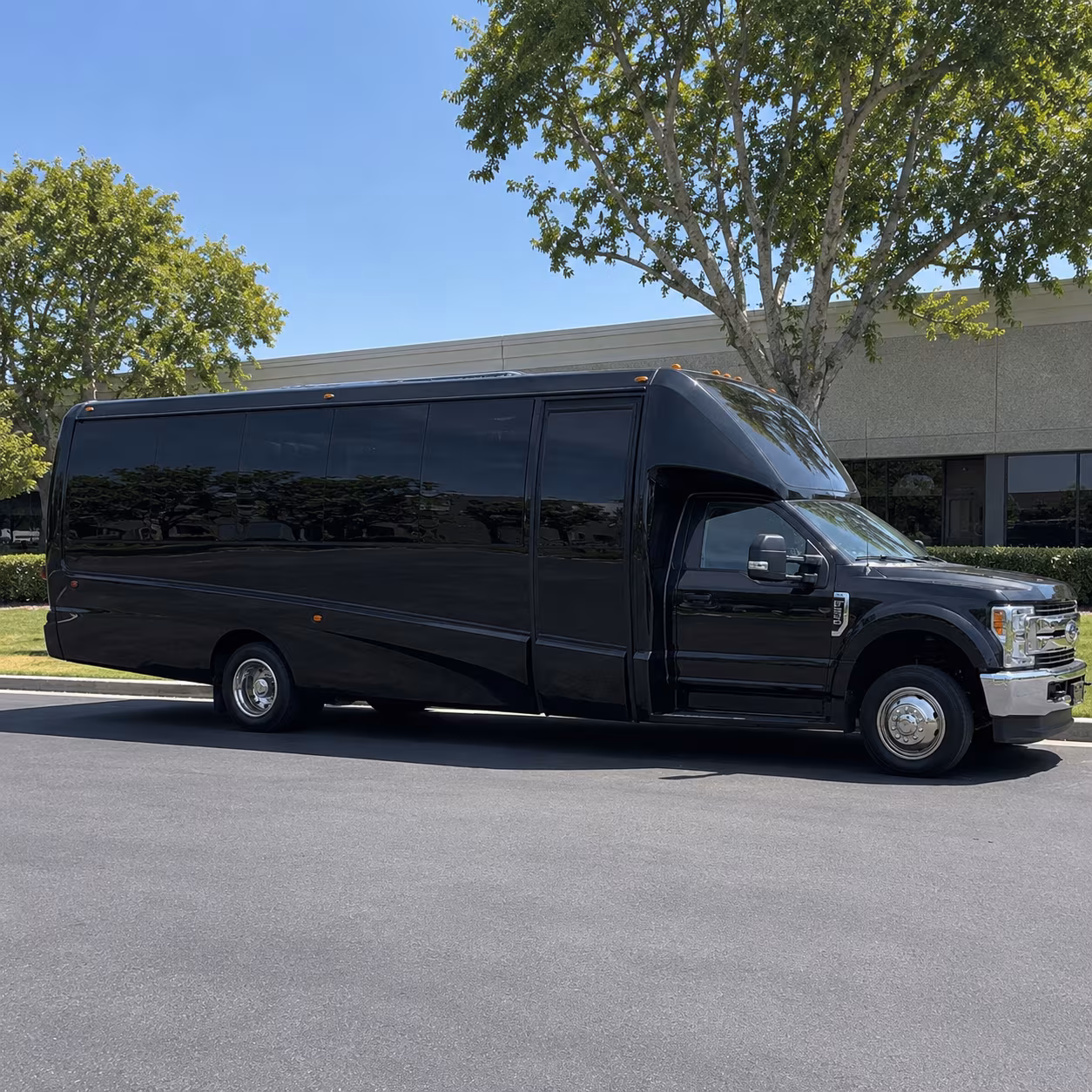 harlingen prom party bus and charter bus rentals