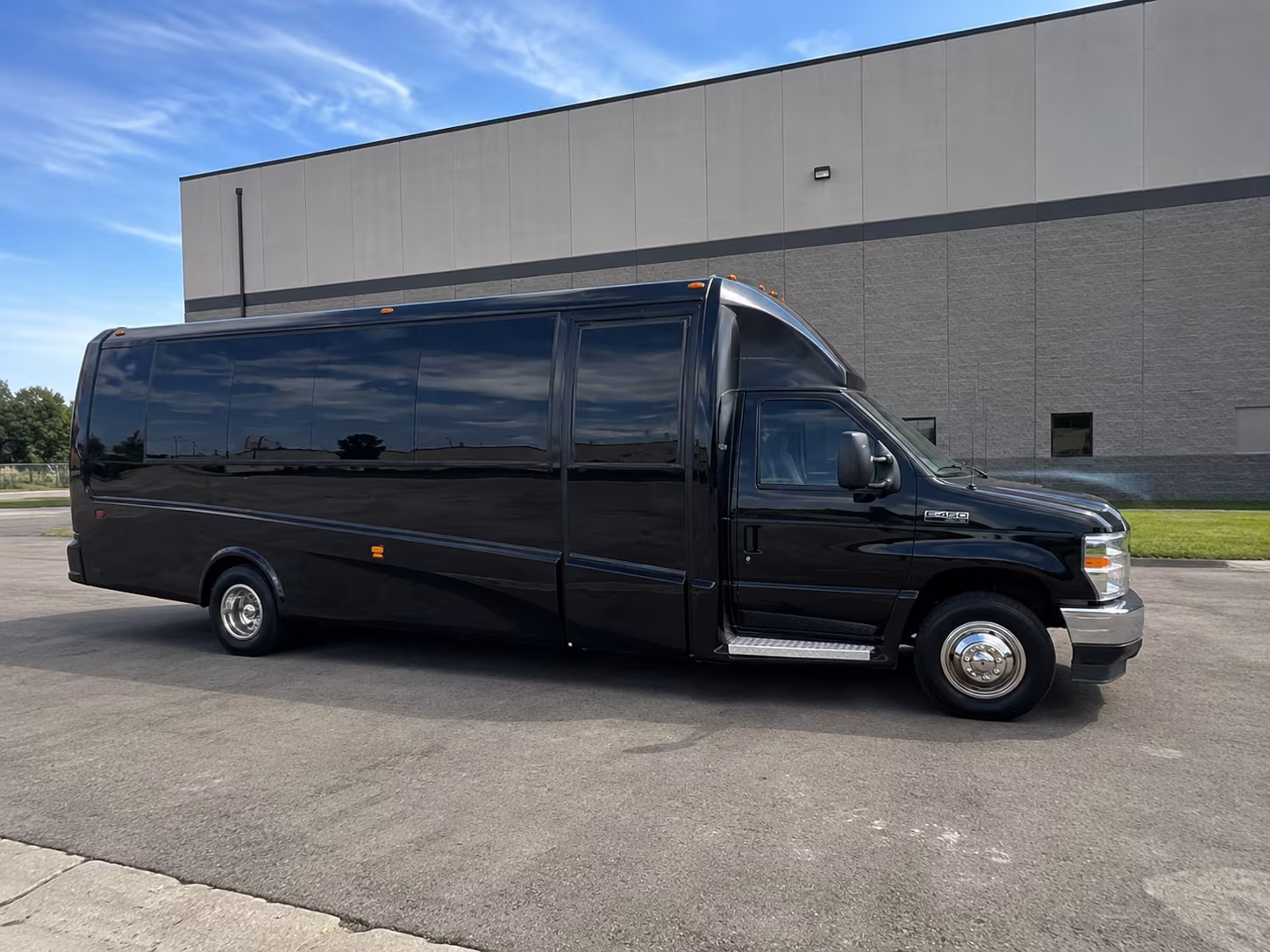 harlingen winery shuttle bus rentals