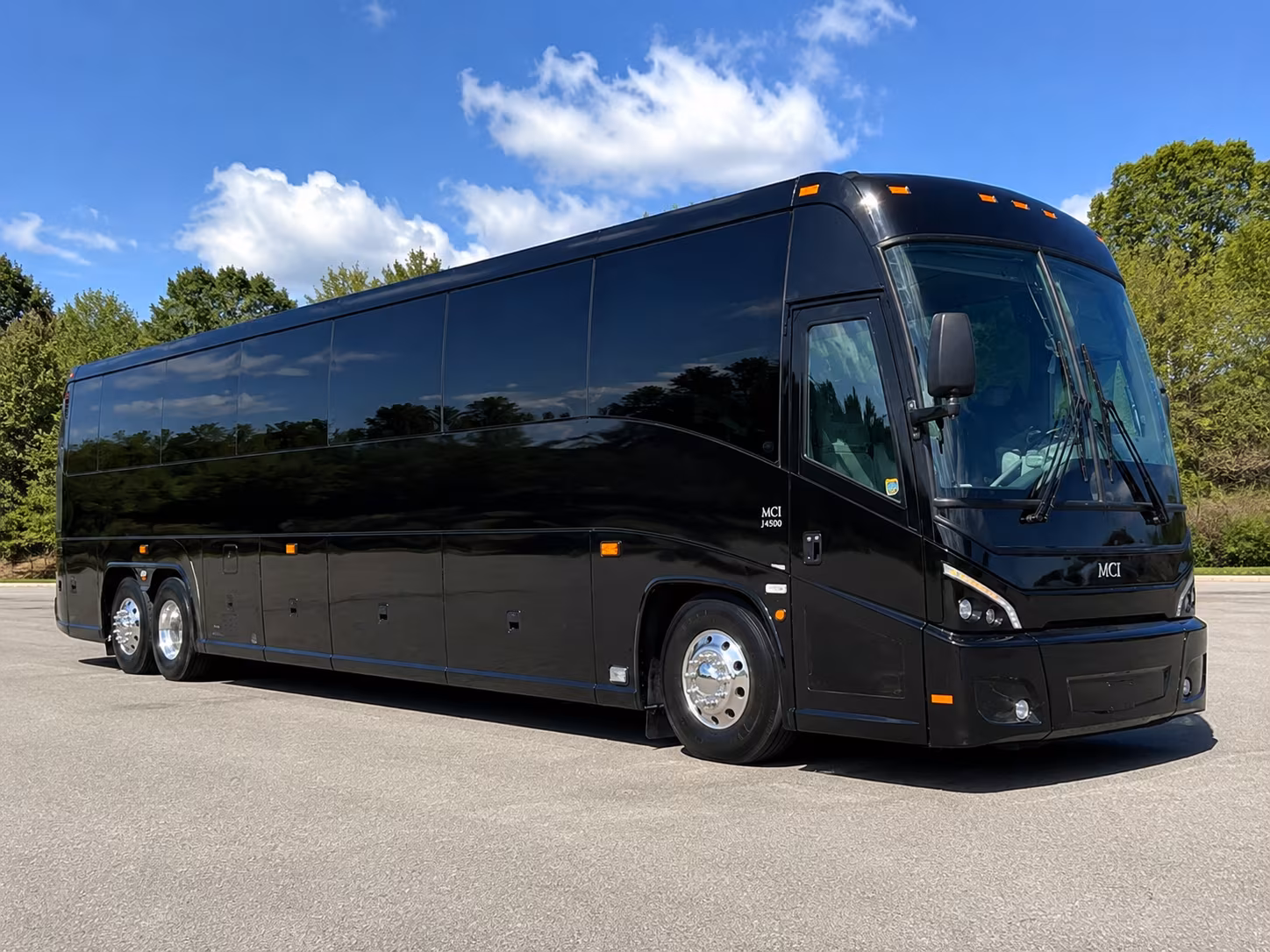 pharr comfortable charter buses for government military personnel