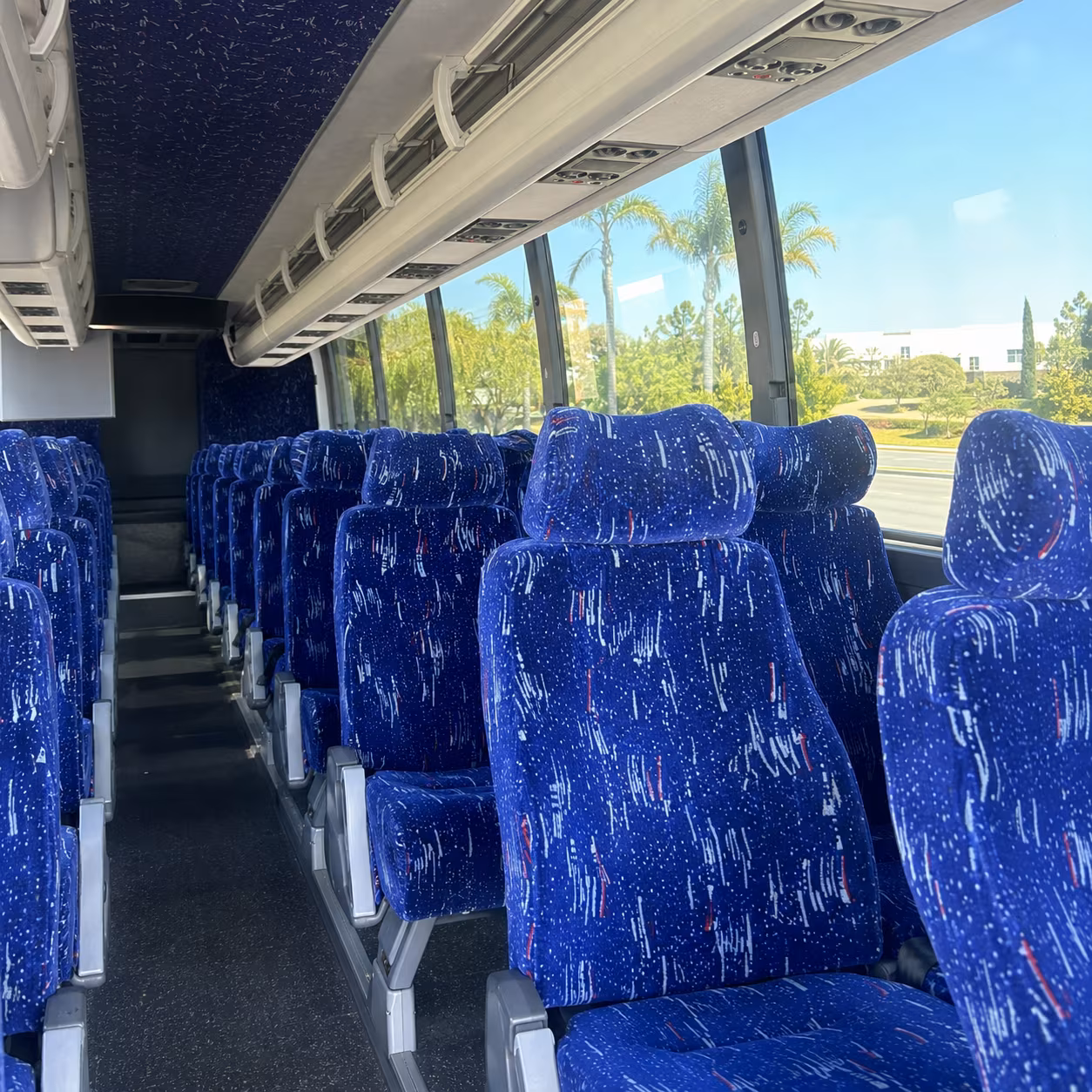 victoria book charter buses for your victoria government or military group