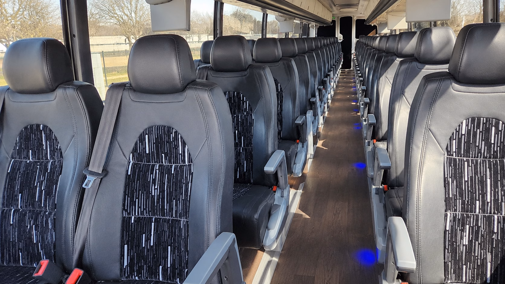 victoria wine tasting charter bus rentals in victoria